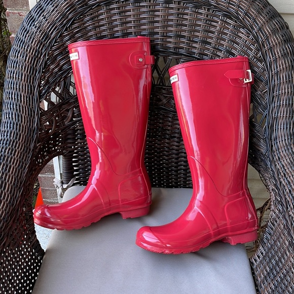 Red Flare Tall Adjustable Hunter Boots 11 - Picture 4 of 17
